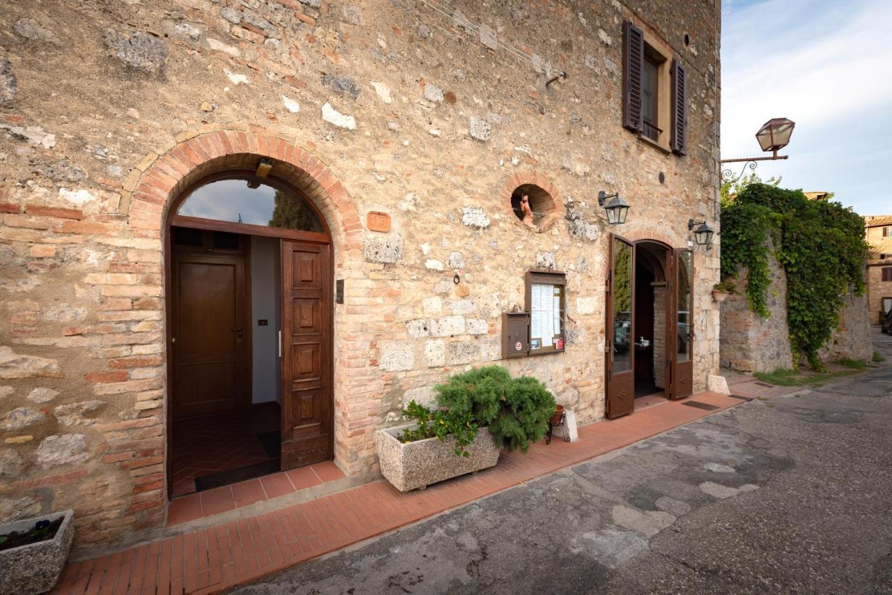 Terra D'Ombra Bed&Breakfast ซานจีมิญญาโน ภายนอก รูปภาพ